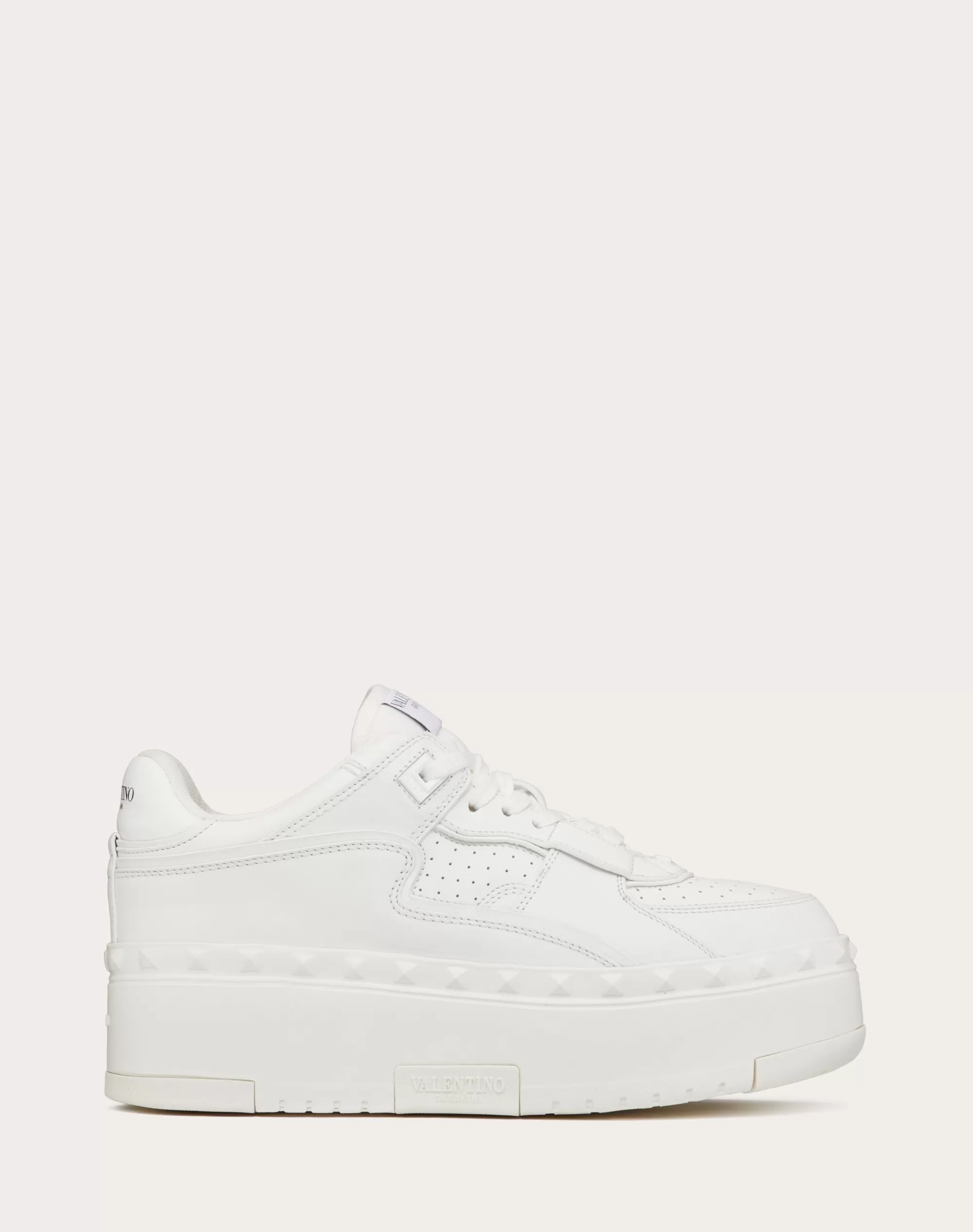 Valentino FREEDOTS XL CALFSKIN SNEAKER White Store