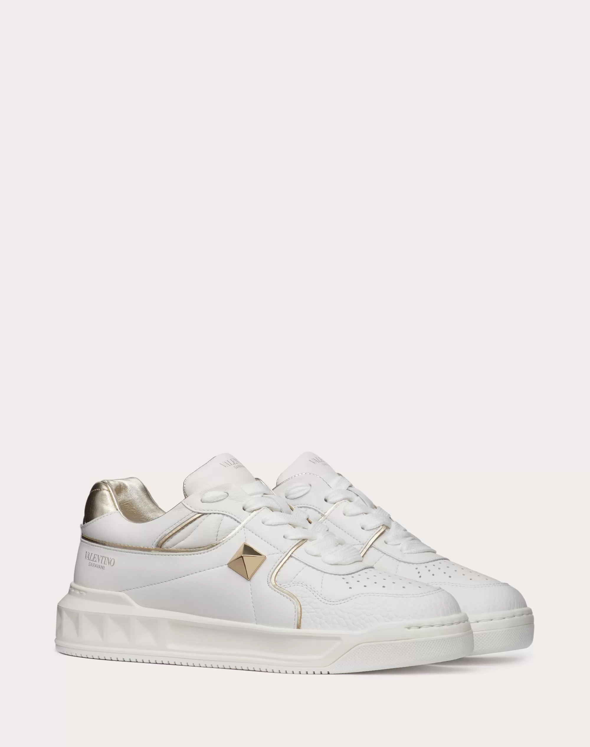 Valentino ONE STUD LOW-TOP CALFSKIN SNEAKER White/platinium Cheap