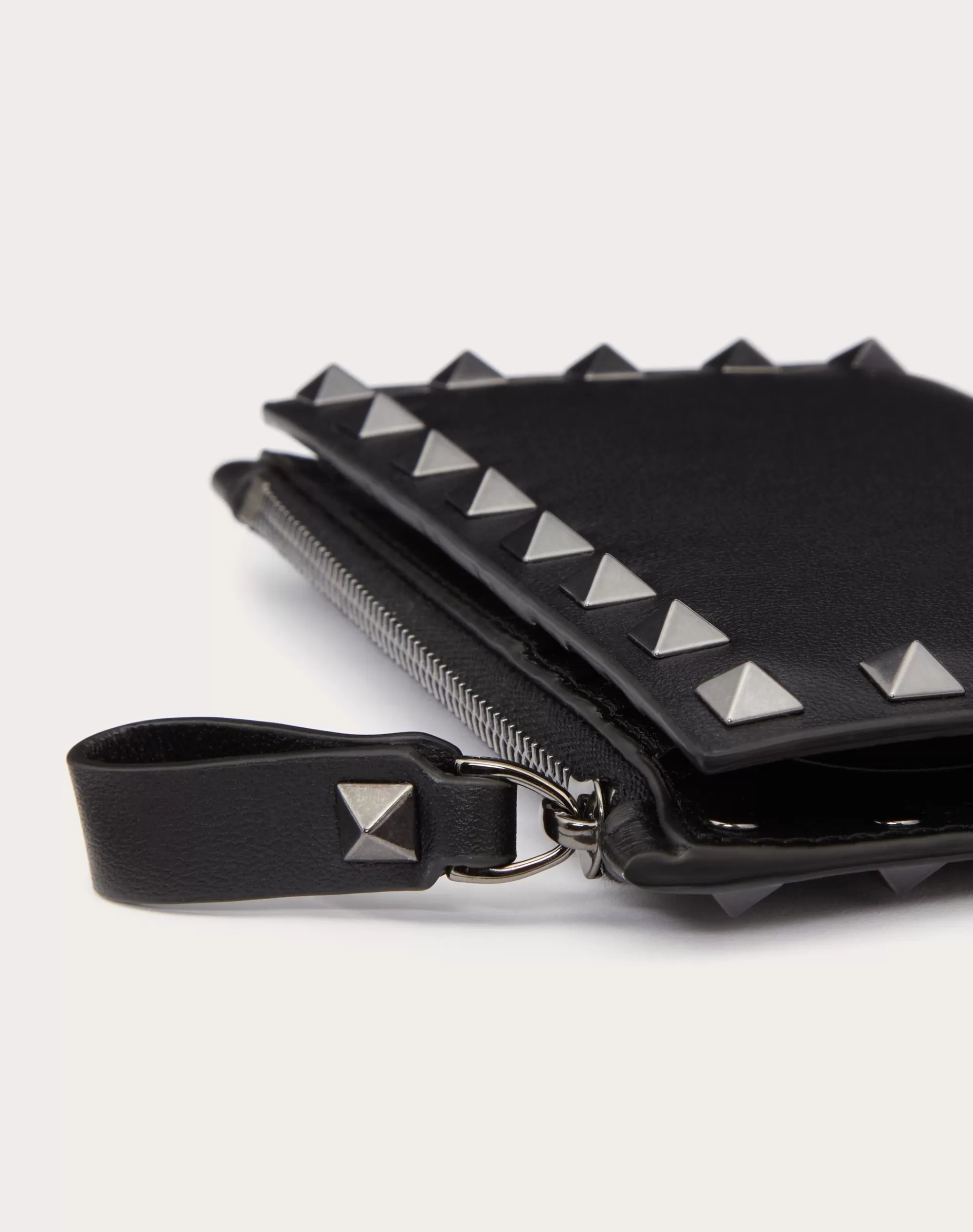 Valentino ROCKSTUD CALFSKIN CARDHOLDER WITH ZIP Black Outlet