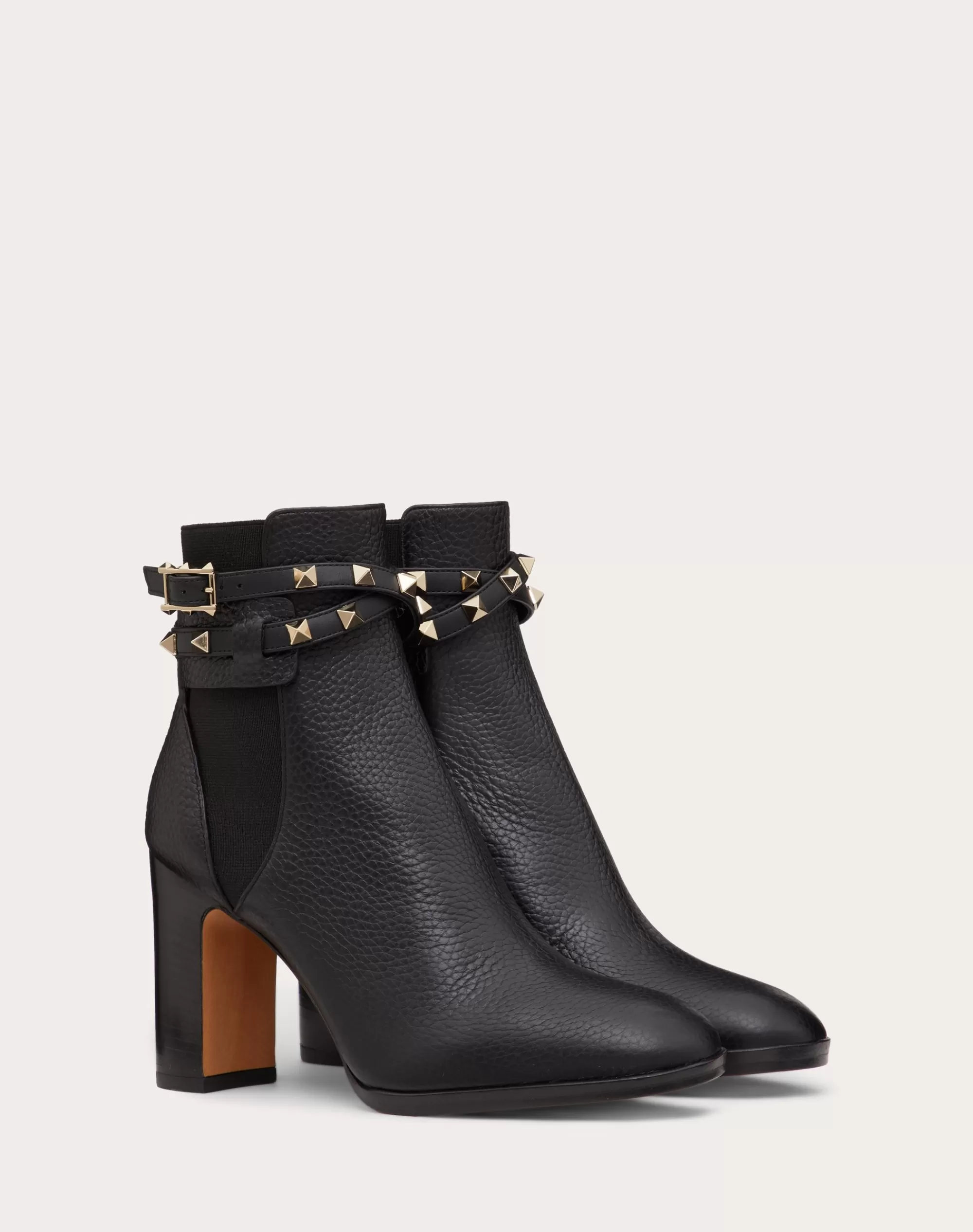 Valentino ROCKSTUD GRAINY CALFSKIN ANKLE BOOT 90 MM Black Outlet