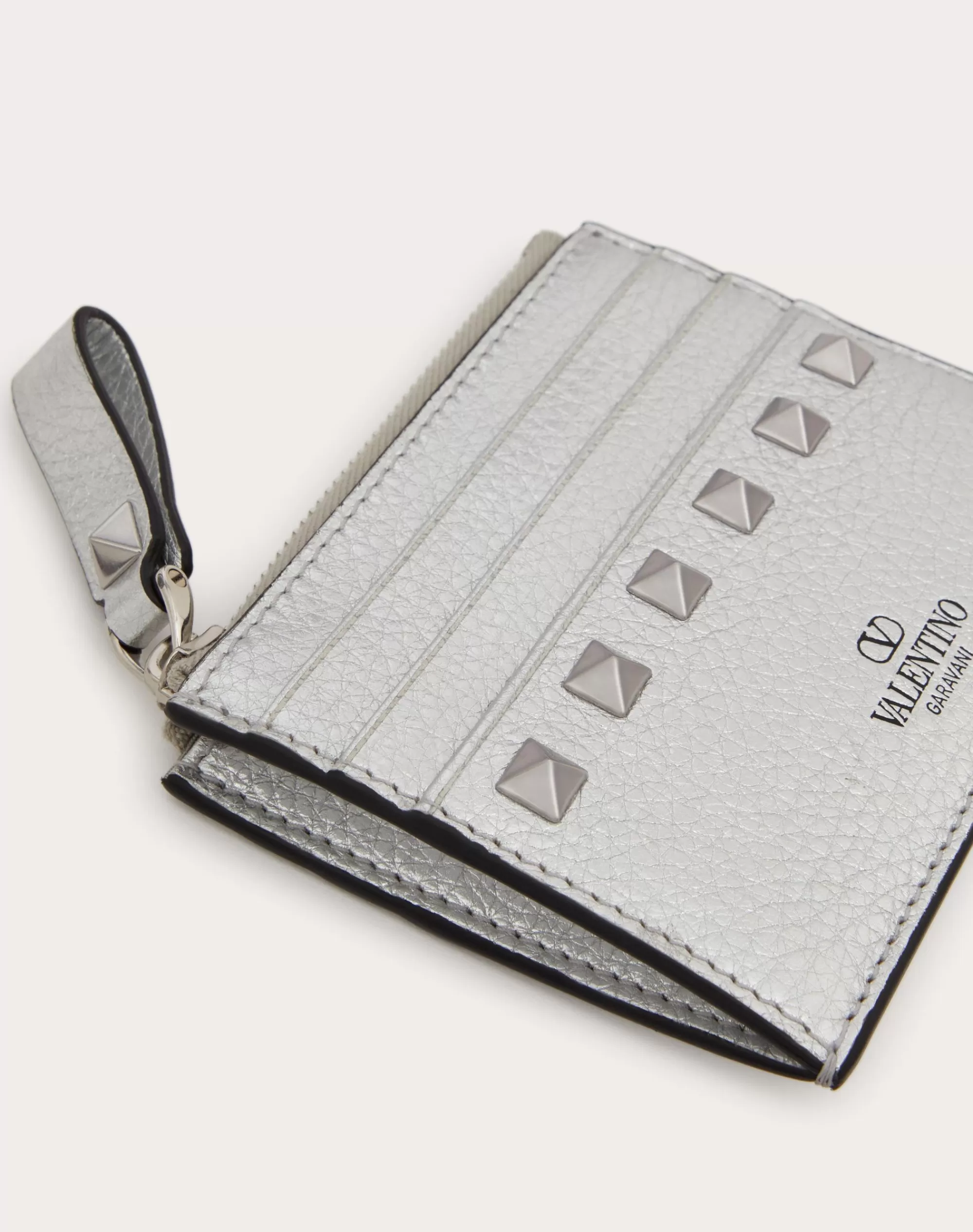 Valentino ROCKSTUD GRAINY METALLIC CALFSKIN CARD HOLDER WITH ZIPPER Silver Fashion