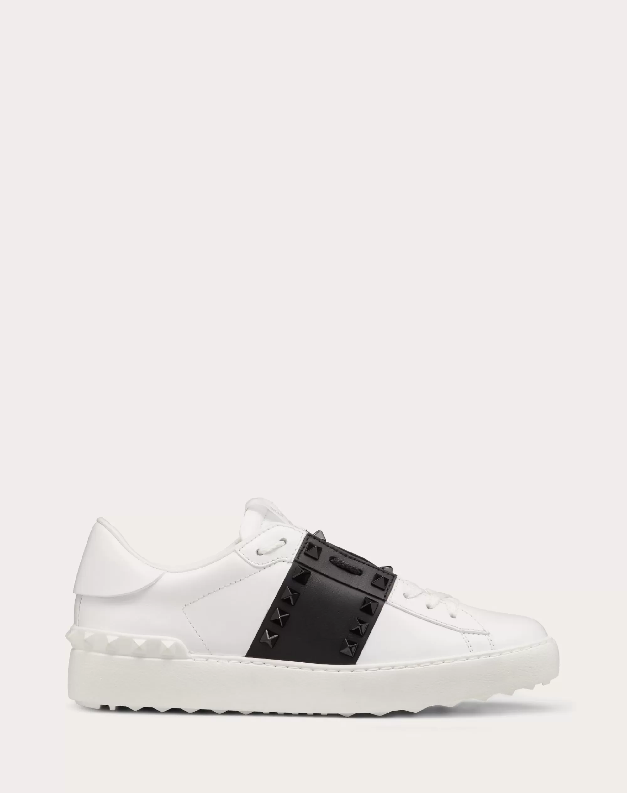 Valentino ROCKSTUD UNTITLED SNEAKER IN CALFSKIN LEATHER WITH TONAL STUDS White/Black Outlet