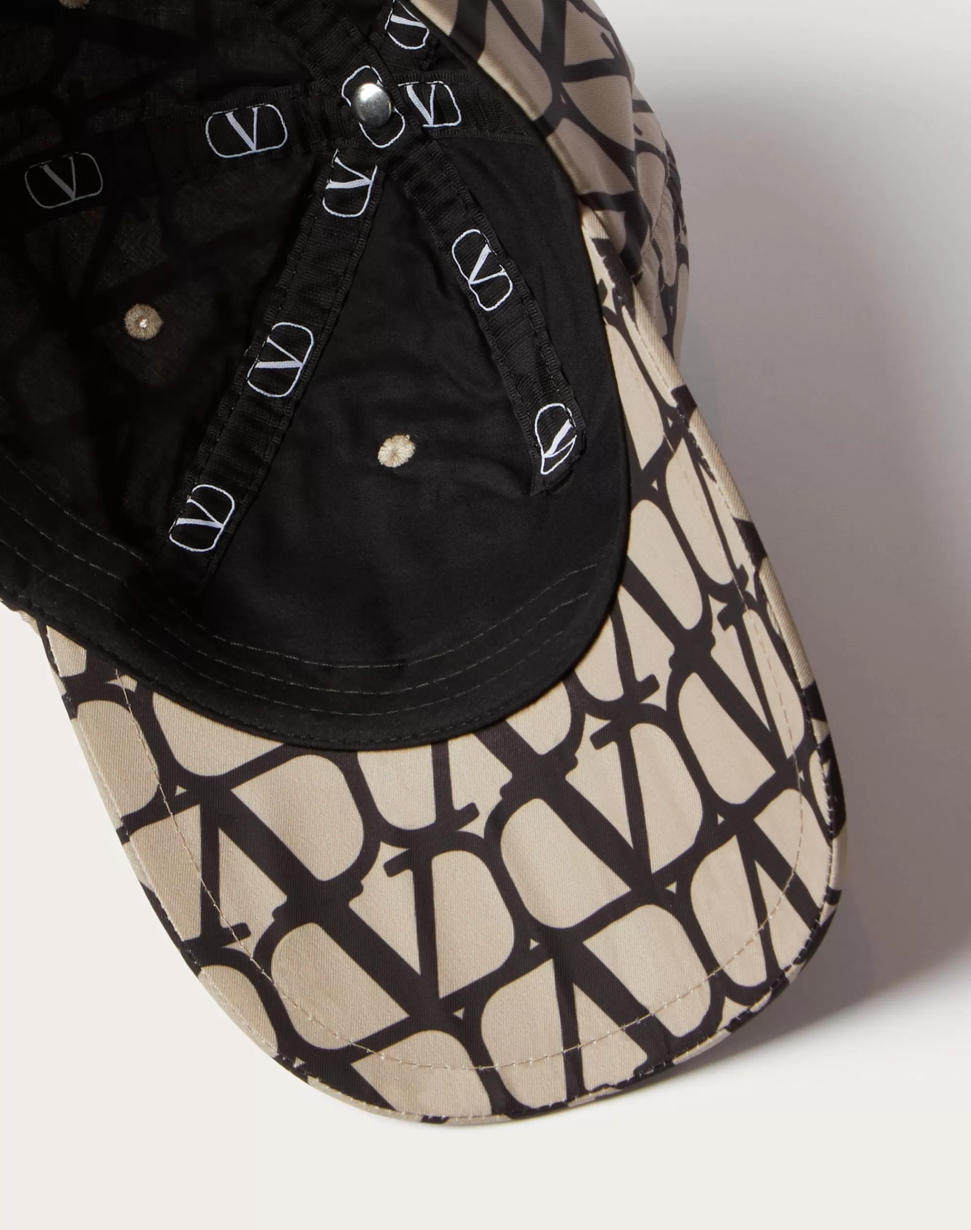 Valentino TOILE ICONOGRAPHE BASEBALL CAP IN NYLON Clearance