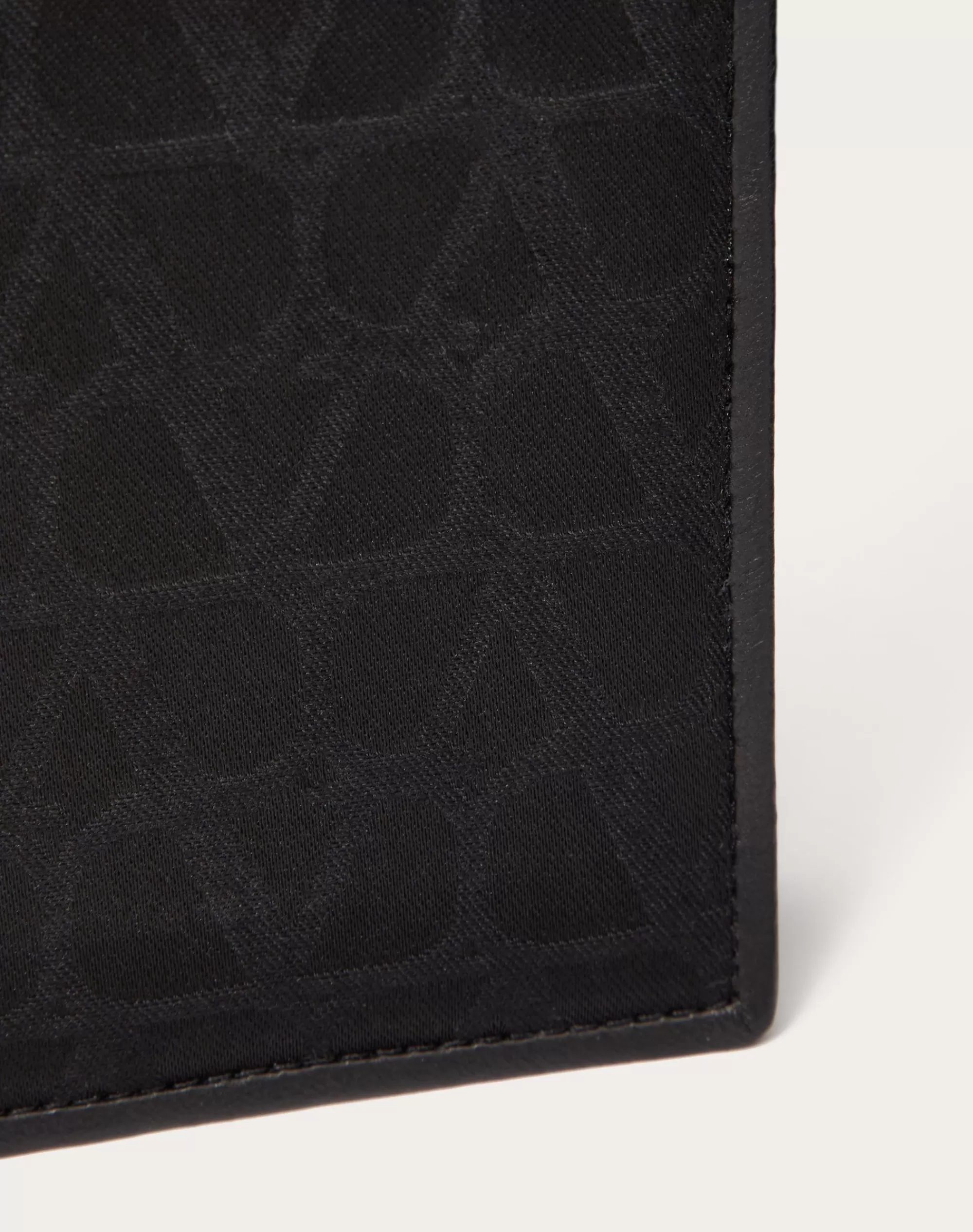 Valentino TOILE ICONOGRAPHE WALLET IN TECHNICAL FABRIC WITH LEATHER DETAILS Black Best
