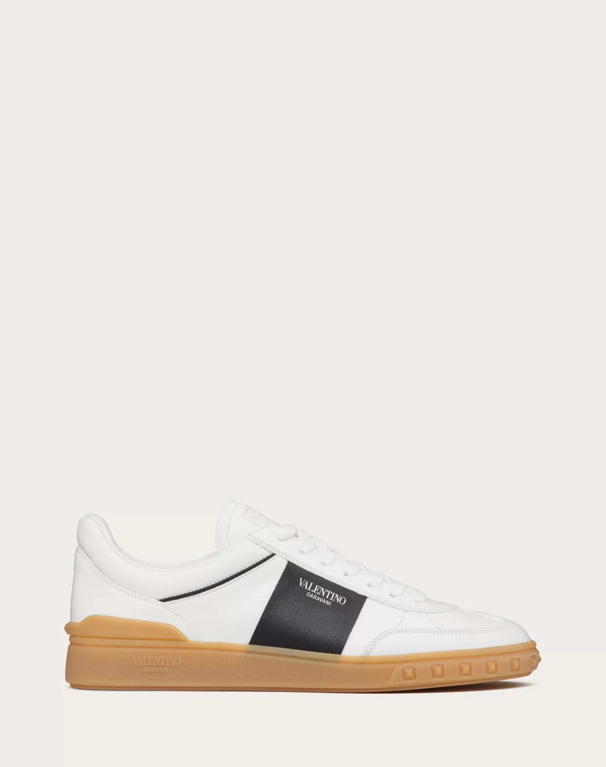 Valentino UPVILLAGE LOW TOP TRAINER IN NAPPA CALFSKIN White/Black Cheap