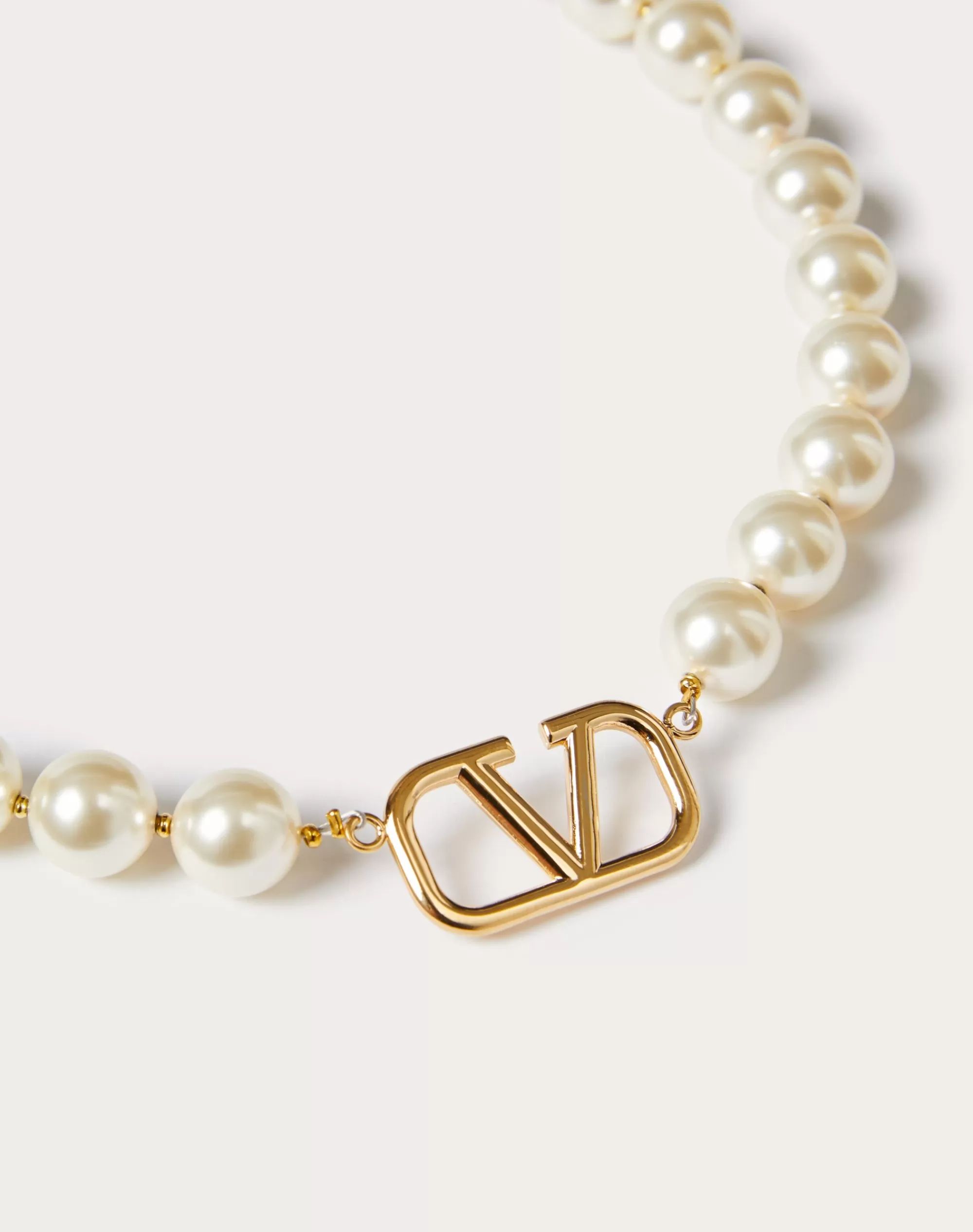 Valentino VLOGO SIGNATURE METAL NECKLACE WITH SWAROVSKI® PEARLS Gold Fashion