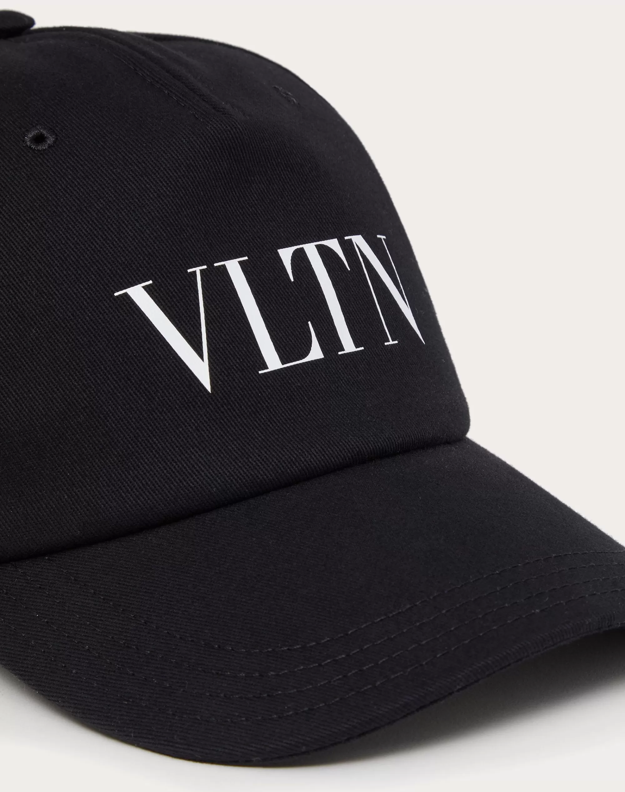 Valentino VLTN BASEBALL CAP Black Online